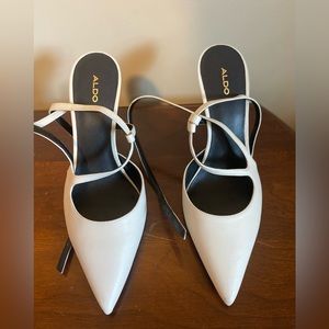 Aldo Pumps
